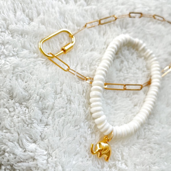 Peaces College Bracelet - Picture 2 of 2